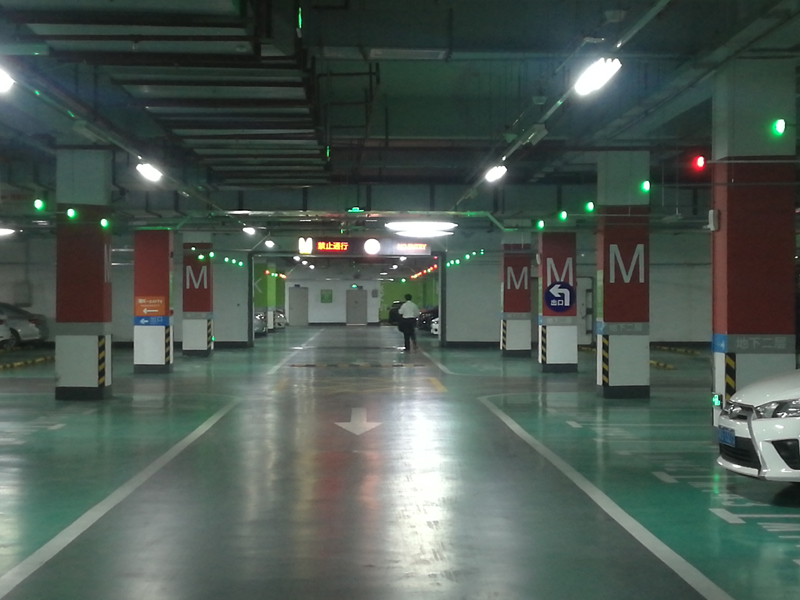 米蘭公館超聲波車(chē)位引導(dǎo)案例